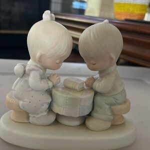 Jonathan David figurine. Porcelain collectors piece